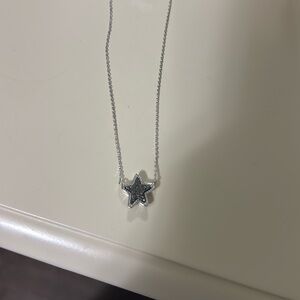 Kendra Scott necklace